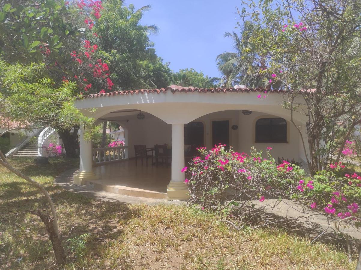 2Livu Villas 瓦塔穆 外观 照片