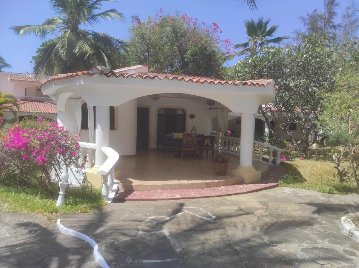 2Livu Villas 瓦塔穆 外观 照片